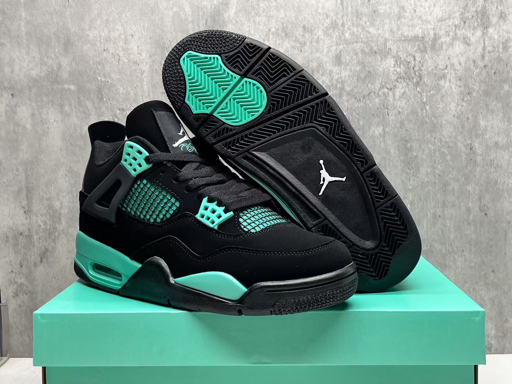 J4 (men&women)